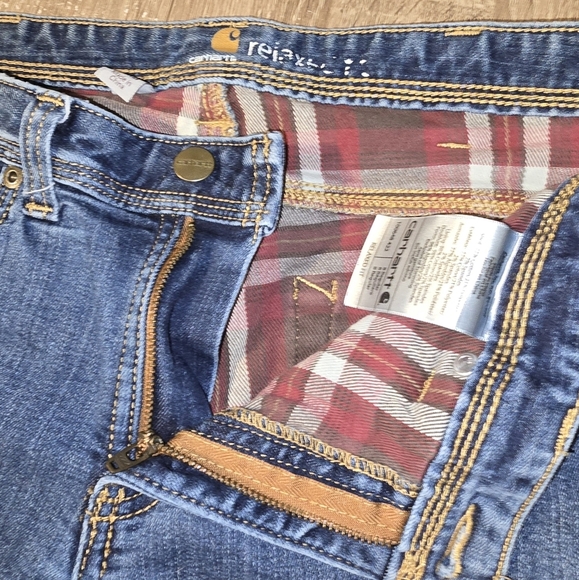 Carhartt Relaxed Fit Flannel Lined Straight Leg Jeans Women's 8 Measures 32X30 - Picture 8 of 9